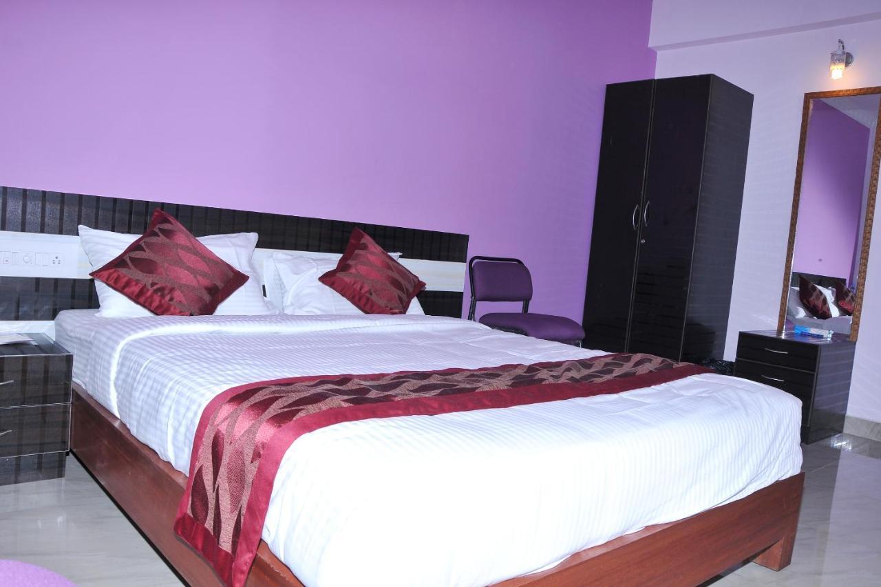 Brahma Inn Bengaluru Zewnętrze zdjęcie