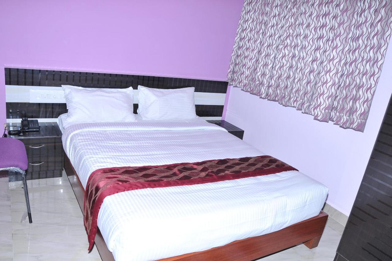 Brahma Inn Bengaluru Zewnętrze zdjęcie